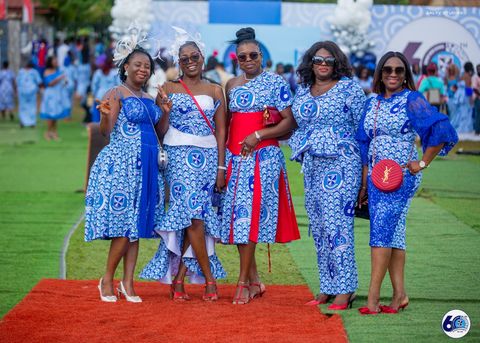Blue outfits on the red carpet